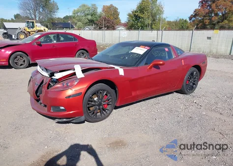 2005 Chevrolet Corvette z USA, uszkodzony, nr VIN 1G1YY24U955131953